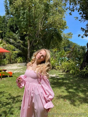 alicesparkle Photo #7