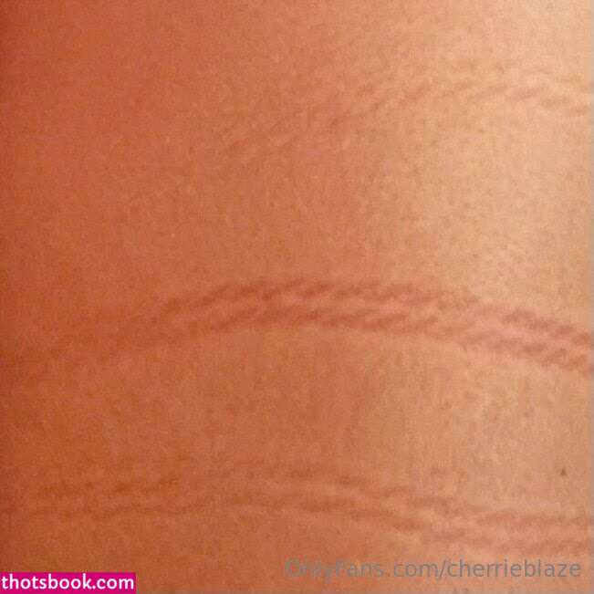 cherrieblaze Photo #27