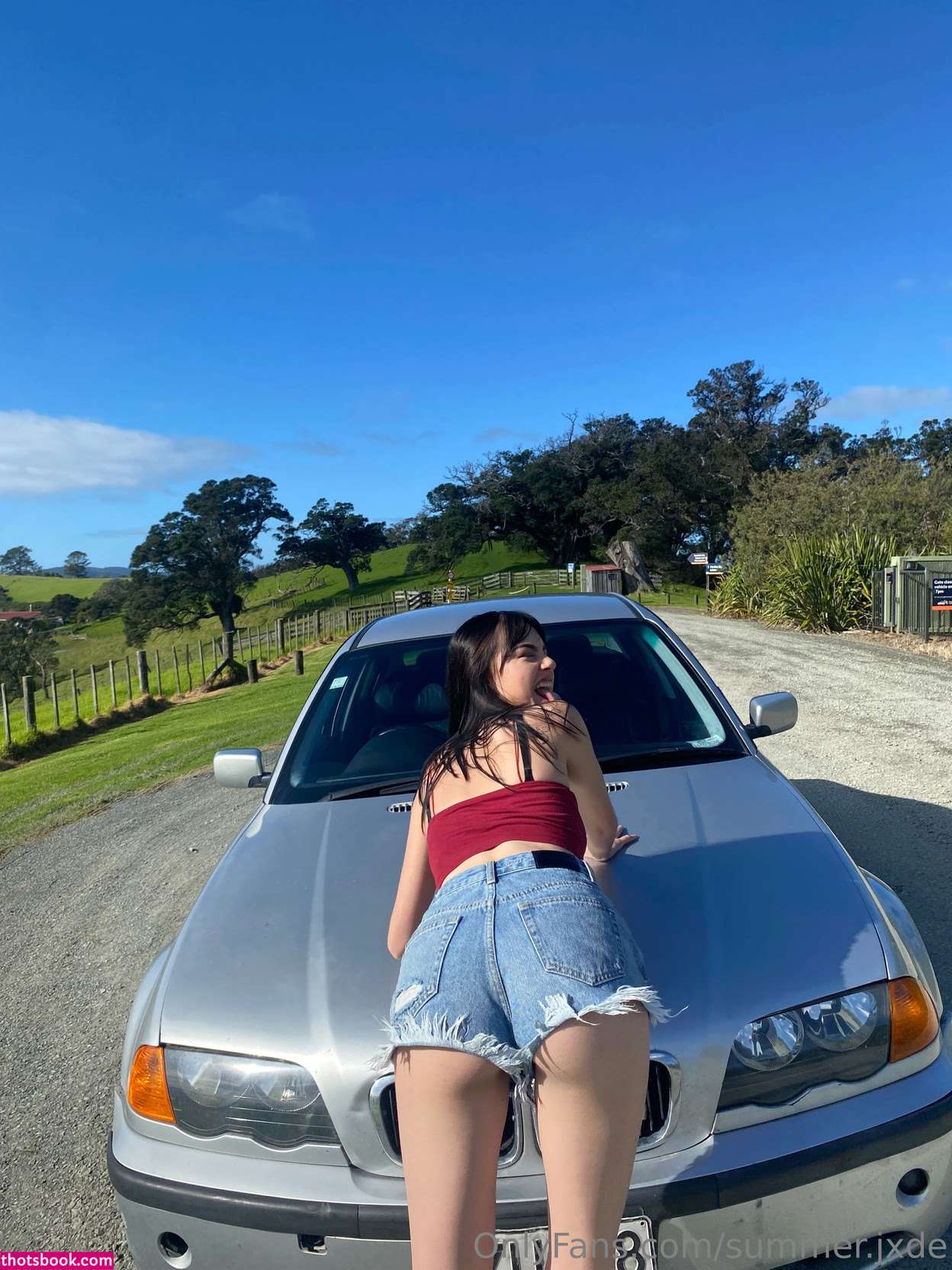 itslilskyee Photo #11