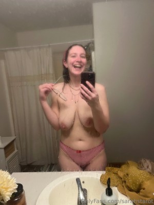 sarahstarot Photo #2