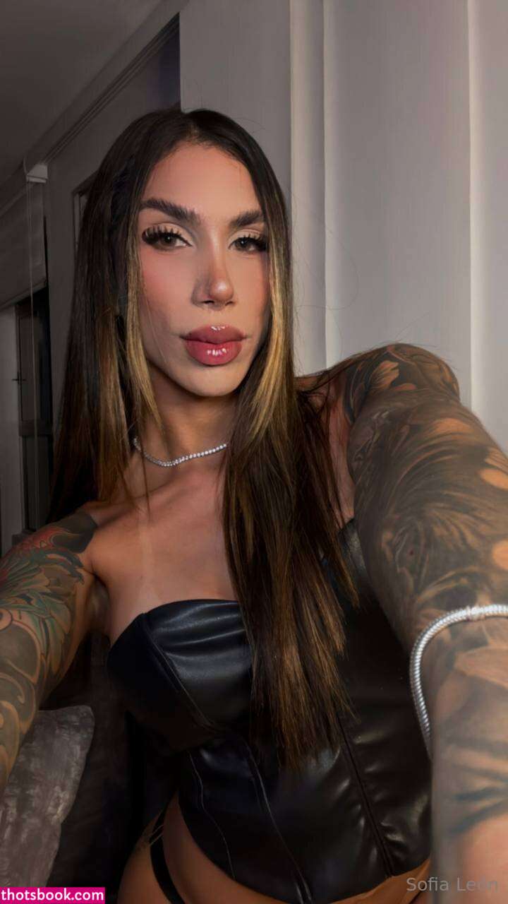 Sofia Leon Photo #2