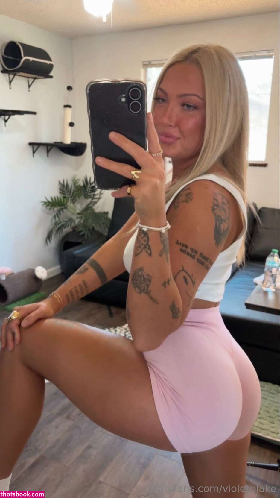 violetblake Photo #34