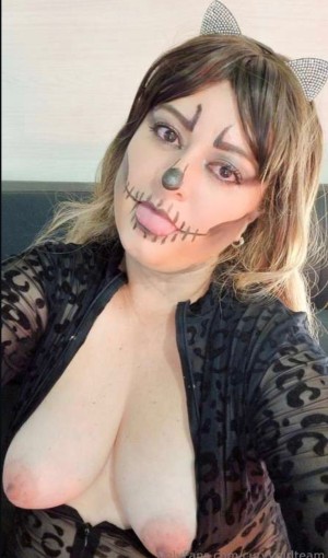 Karlamarievelez Photo #8