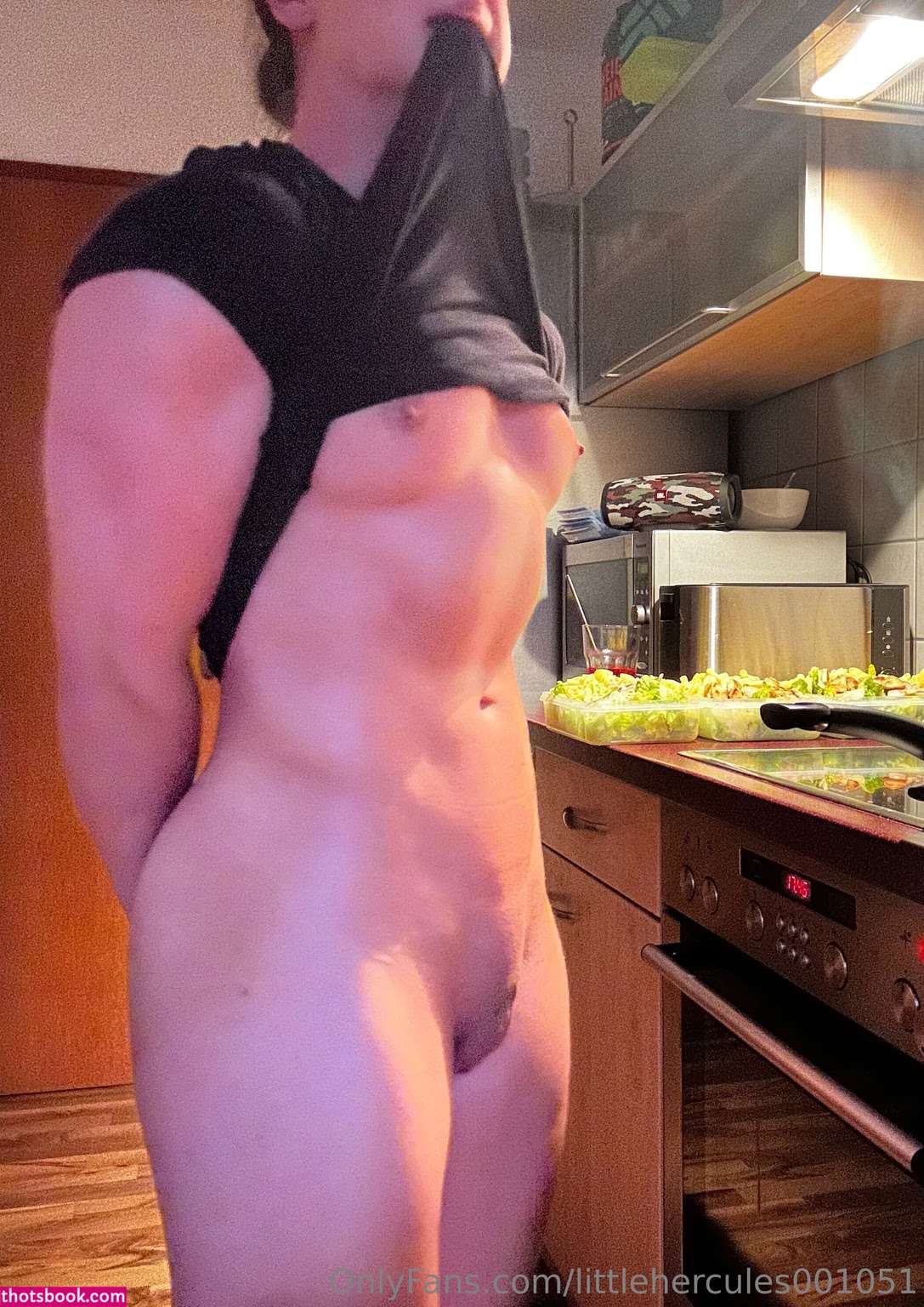 littlehercules001051 Photo #20