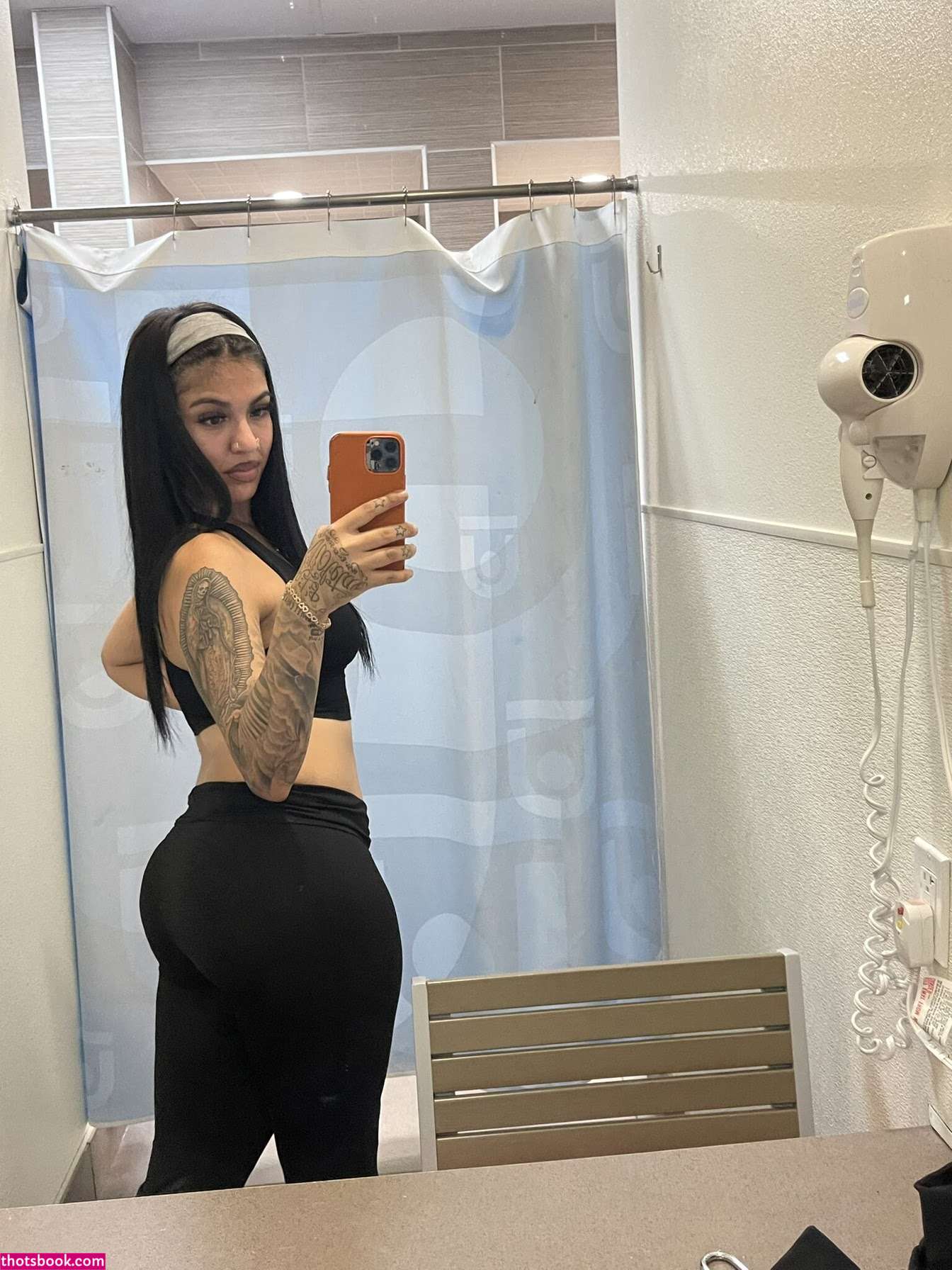 bluntedbetty Photo #22