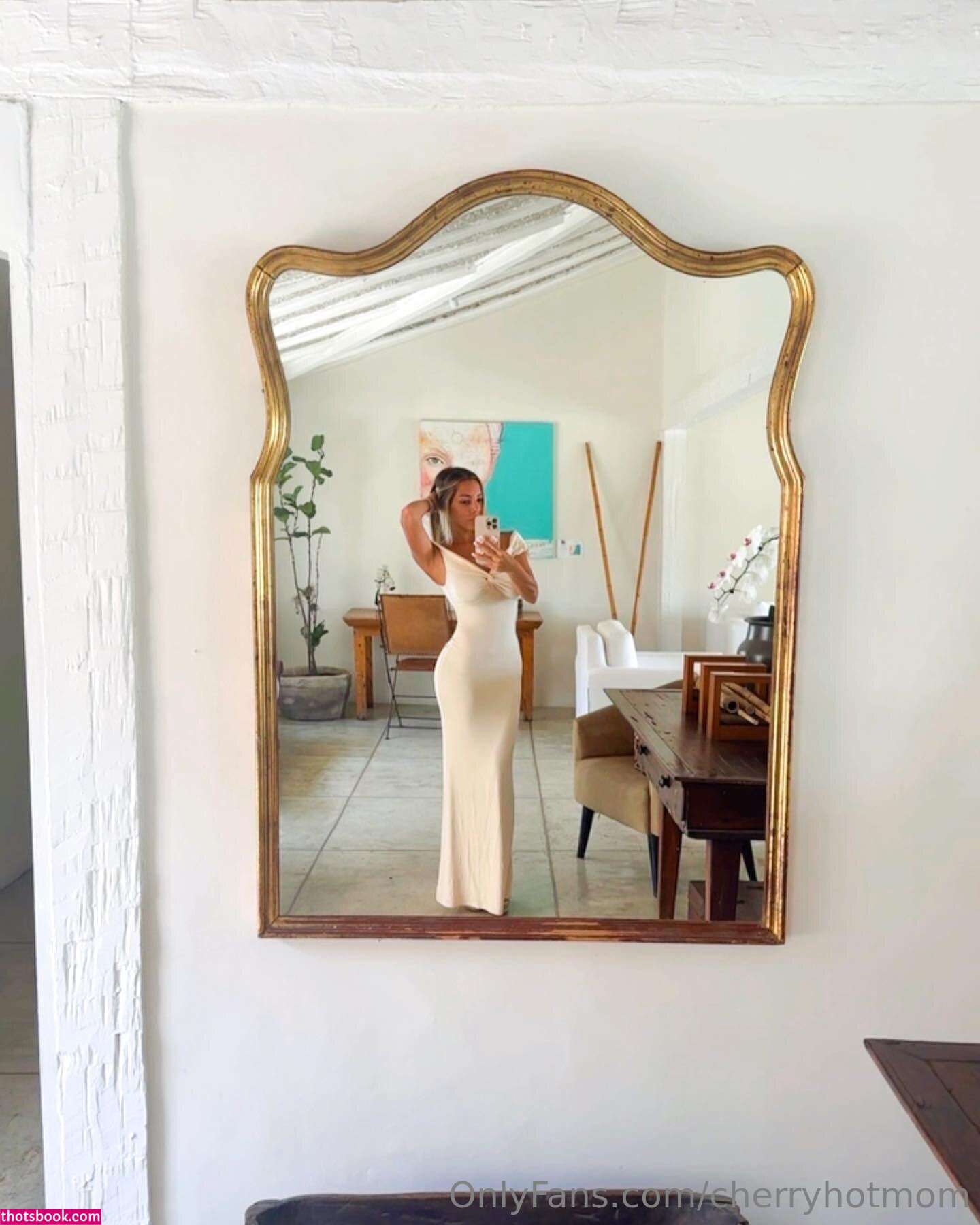 cherryhotmom Photo #38