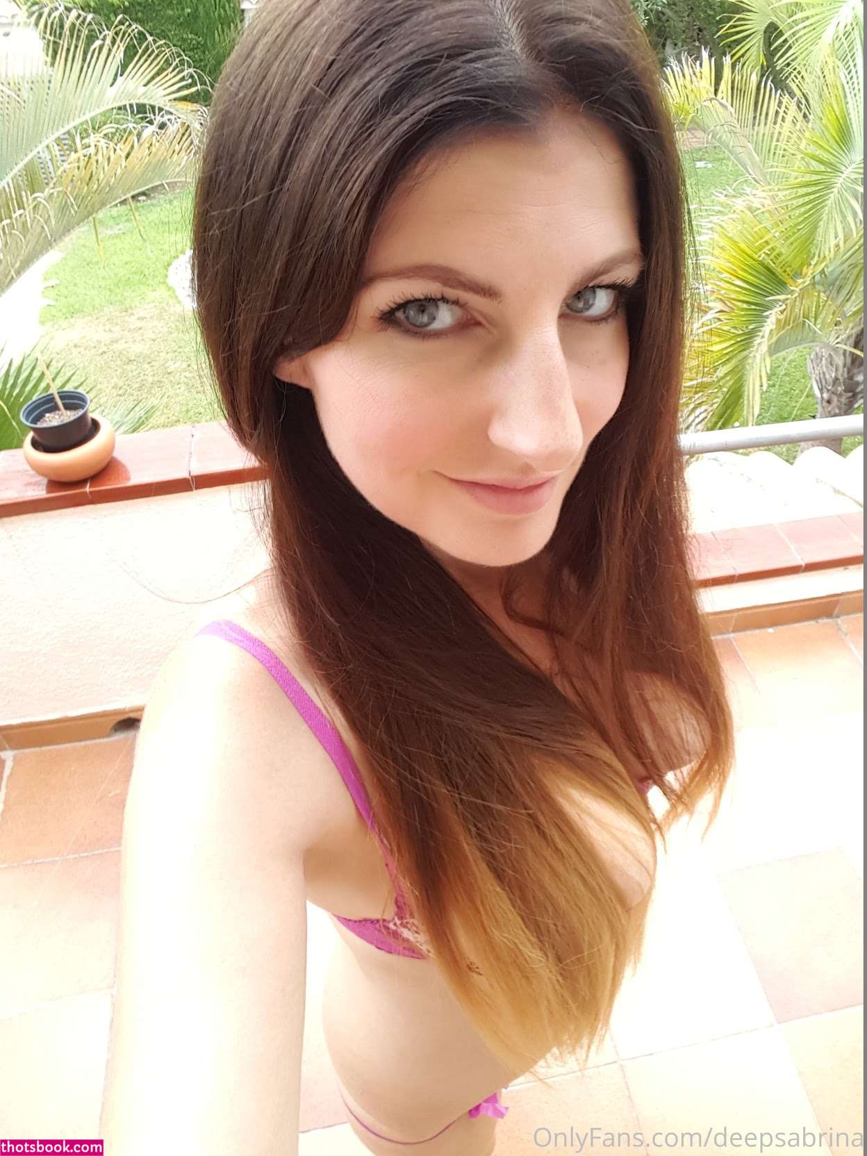 deepsabrina Photo #1