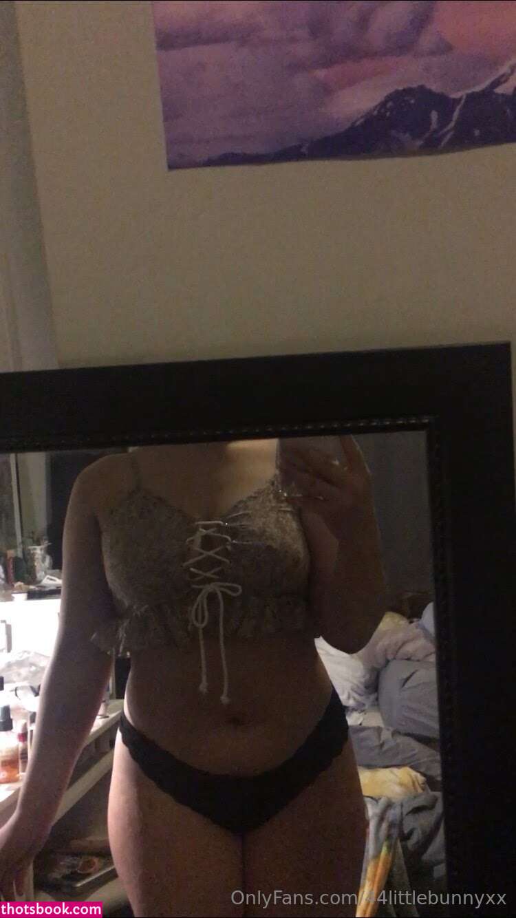 44littlebunnyxx Photo #6