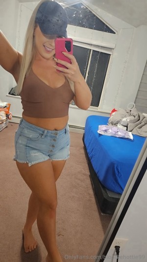 blondiehottie99 Photo #24