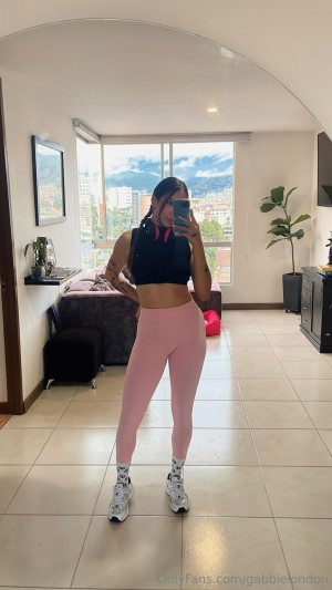 gabbielondon Photo #7