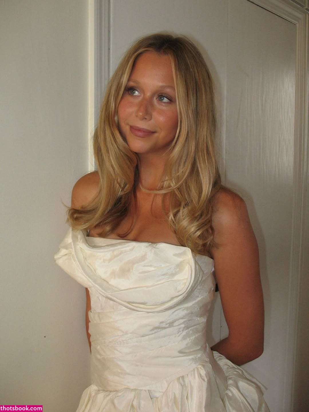 Miranda Mckeon Photo #16