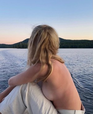 Miranda Mckeon Photo #26