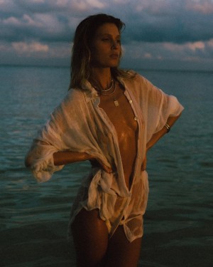 Paige Harper Photo #5