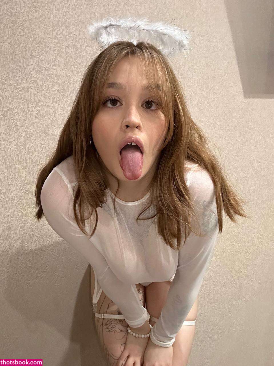 Badscarlet Photo #32