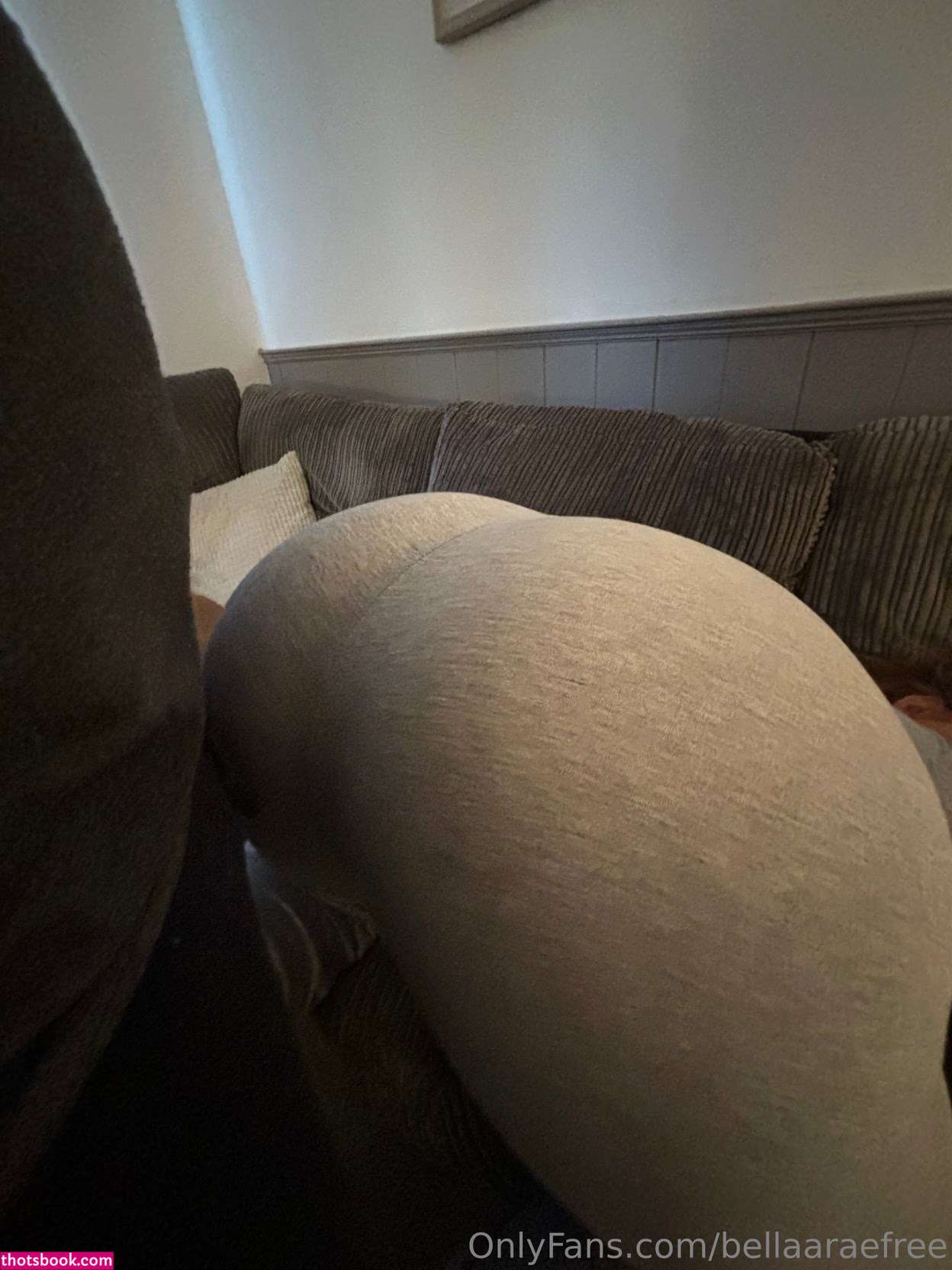 bellaraeukfree Photo #12