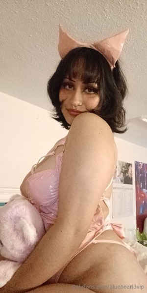 bluebeari3vip Photo #20