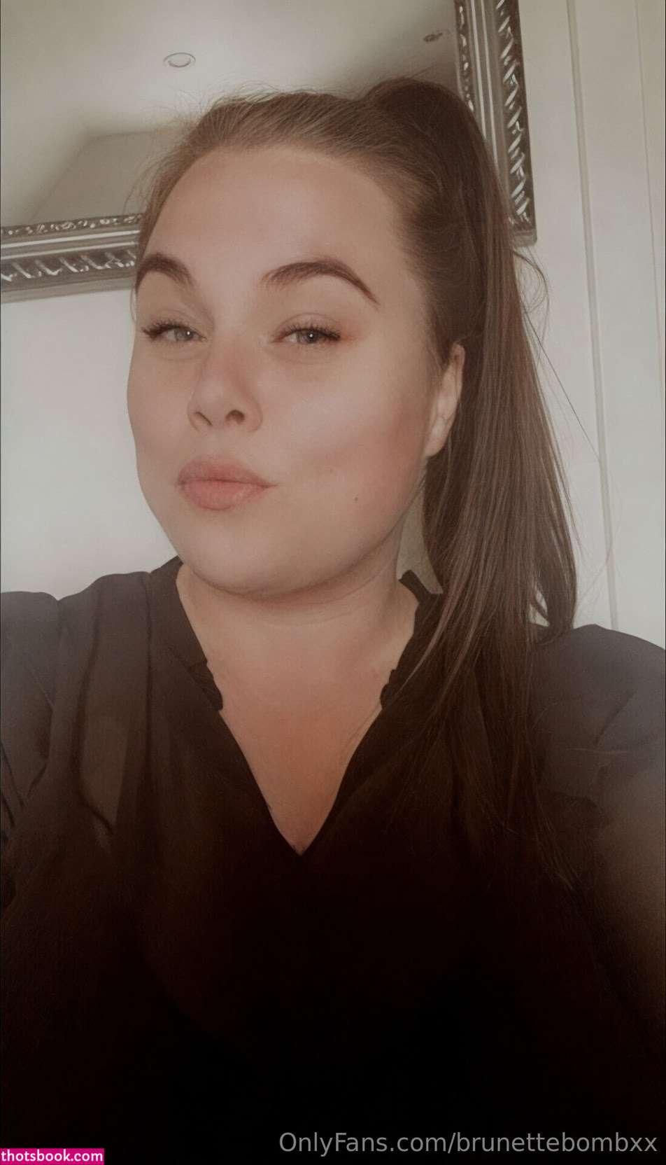 brunettebombxx Photo #28