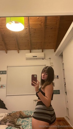 itssviolette Photo #10