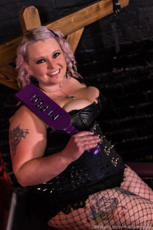 misspeggydeville Photo #27