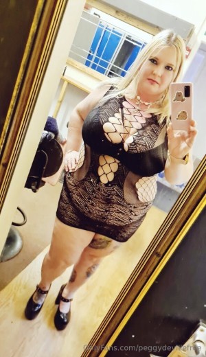 misspeggydeville Photo #36