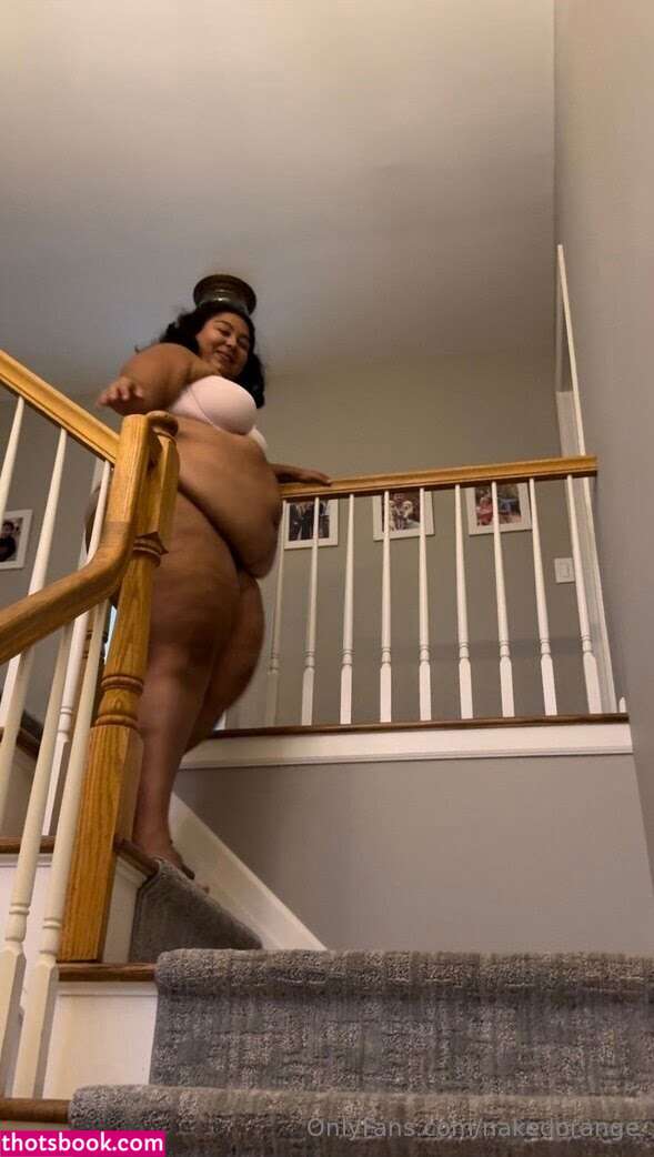 nakedorange Photo #25