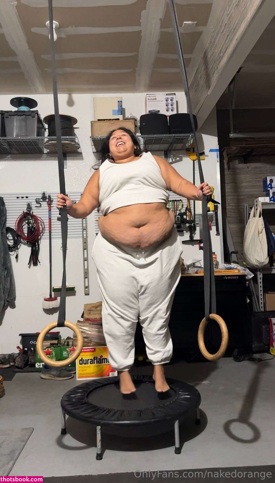 nakedorange Photo #34