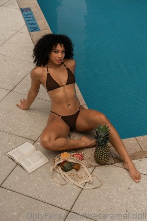 thecaramelldoll Photo #10