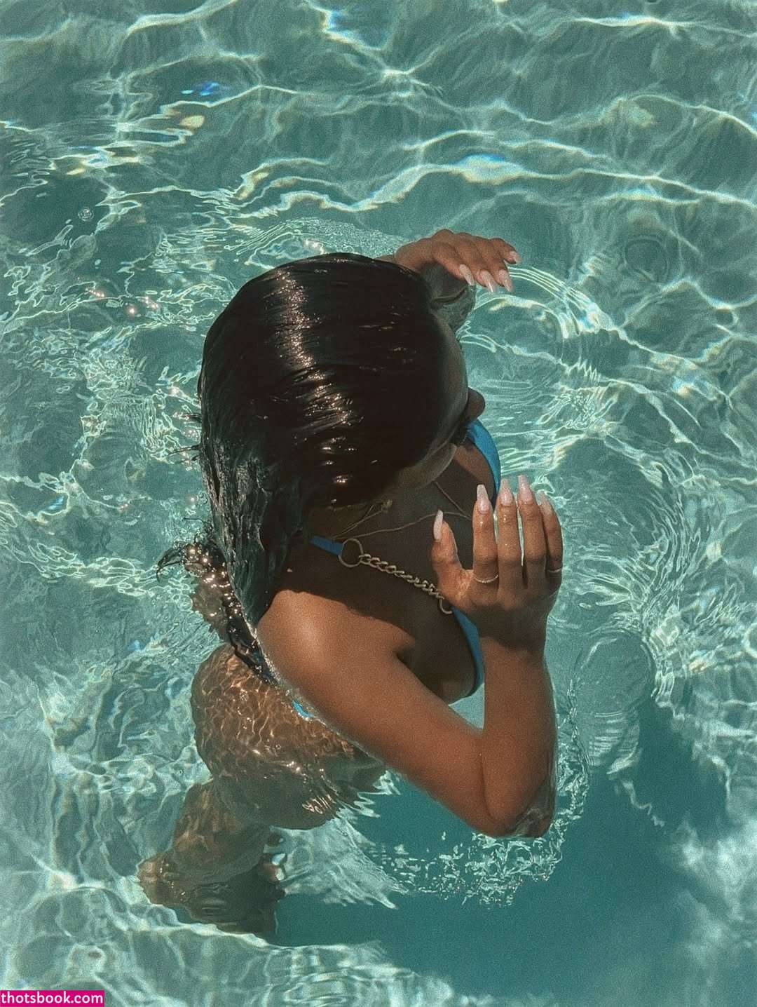 Chandrika Ravi Photo #8