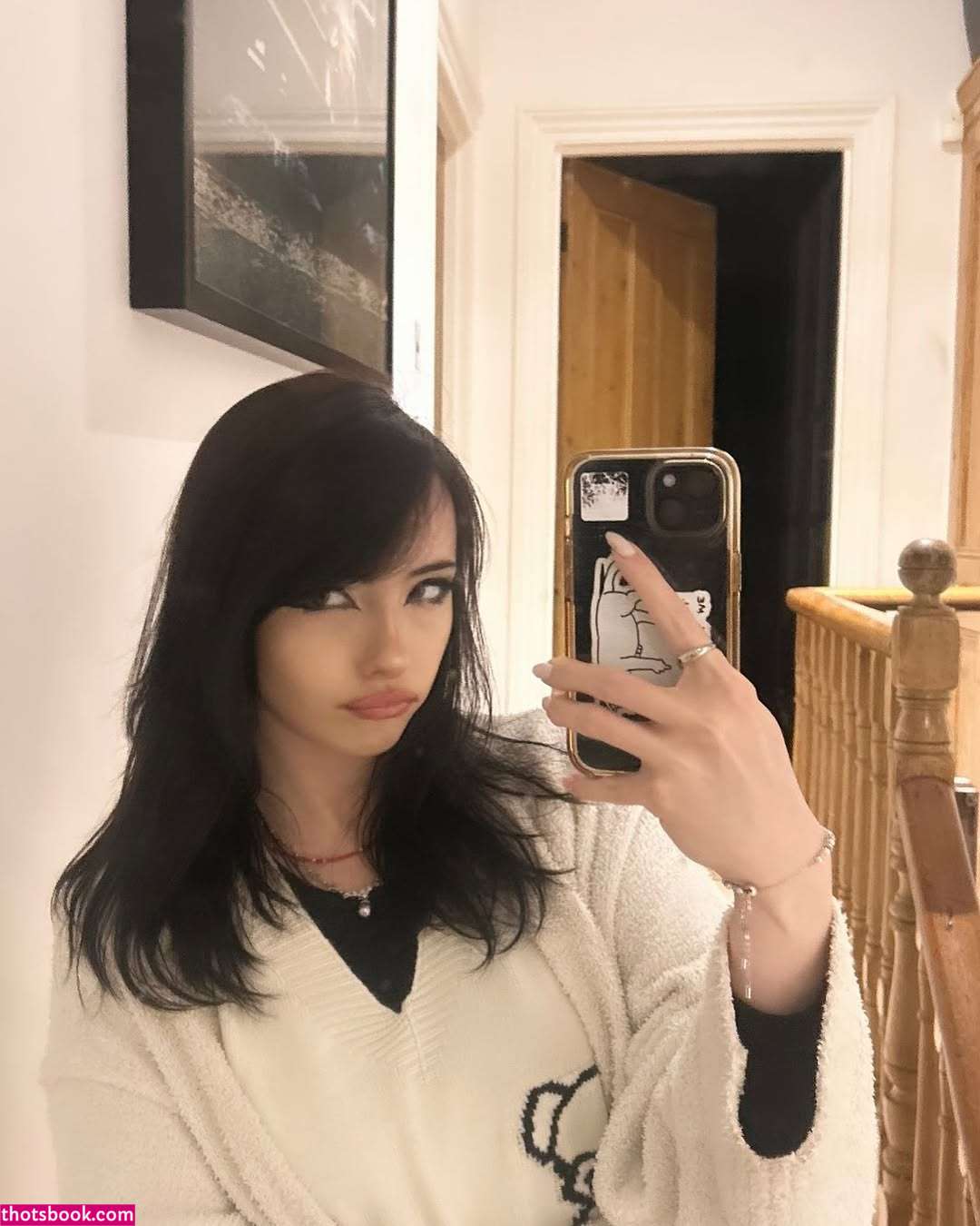 Sistervader Photo #3