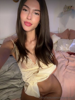 Mayaxxhill Photo #22