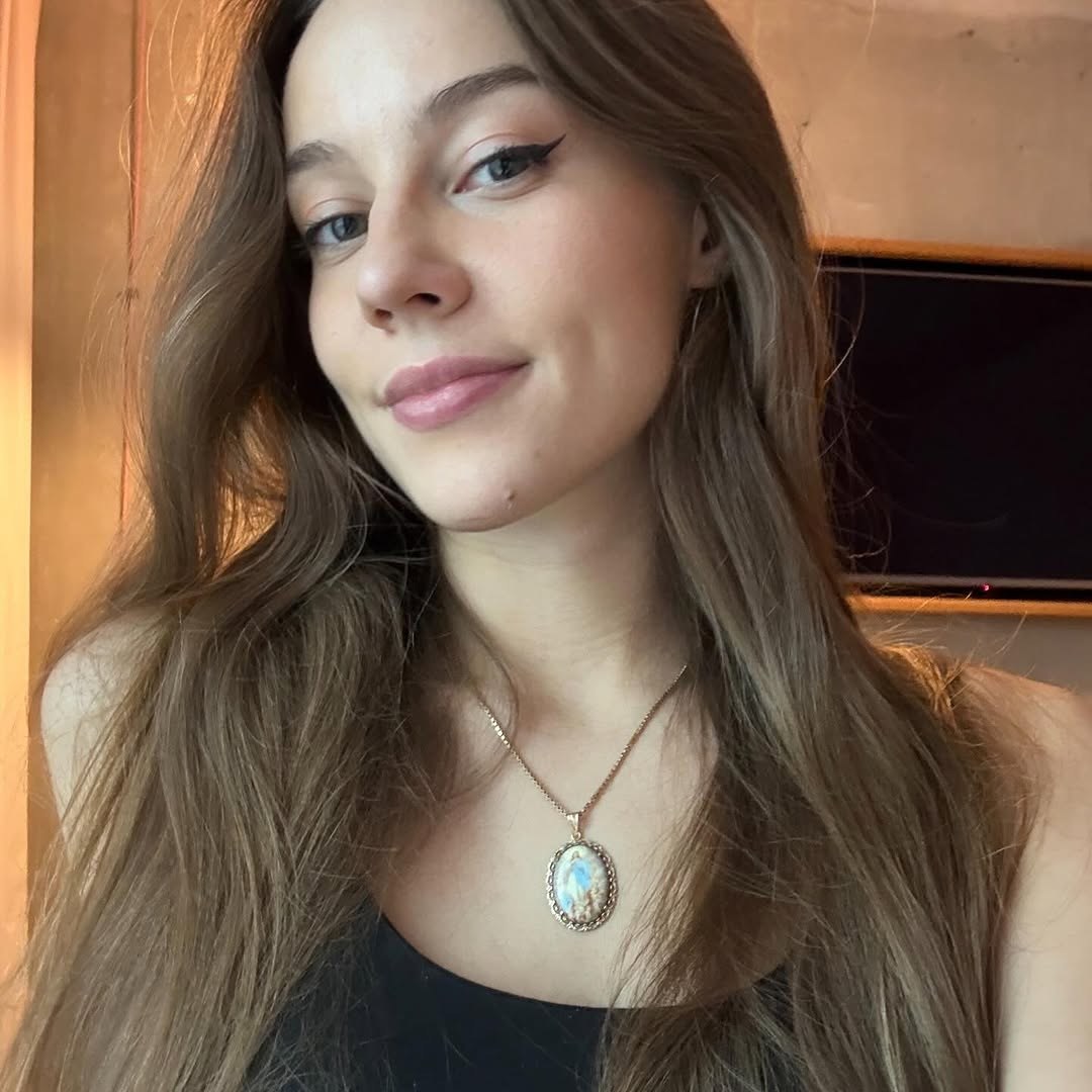 Olaczka Photo #26