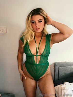 Graciebooxx Photo #44