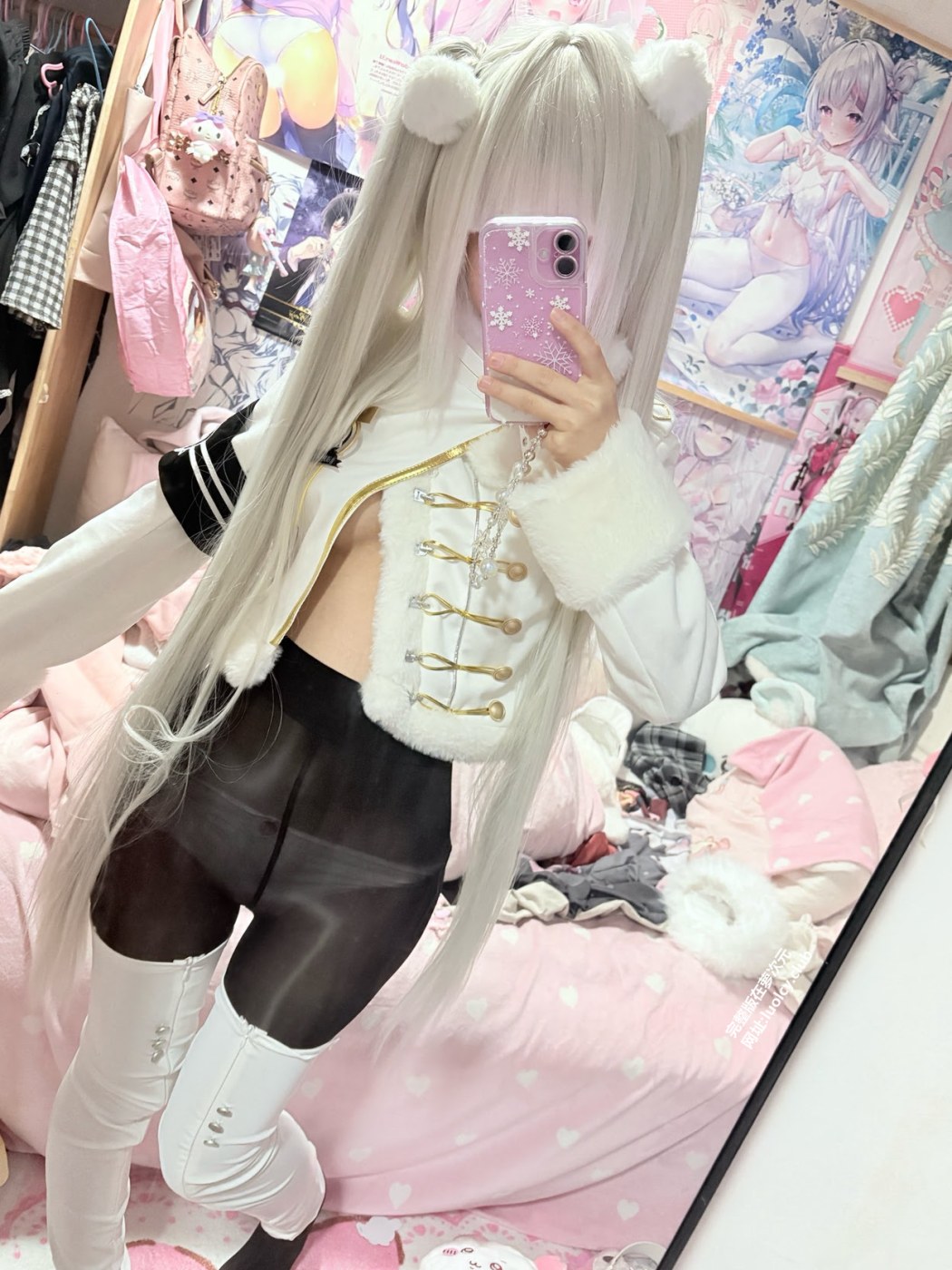 More_loveai Photo #26