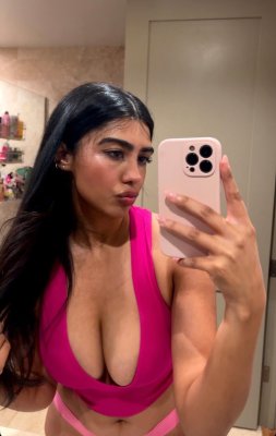Sunya Siddiqui Photo #16