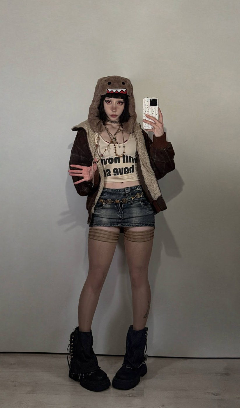 Zira Merz Photo #88