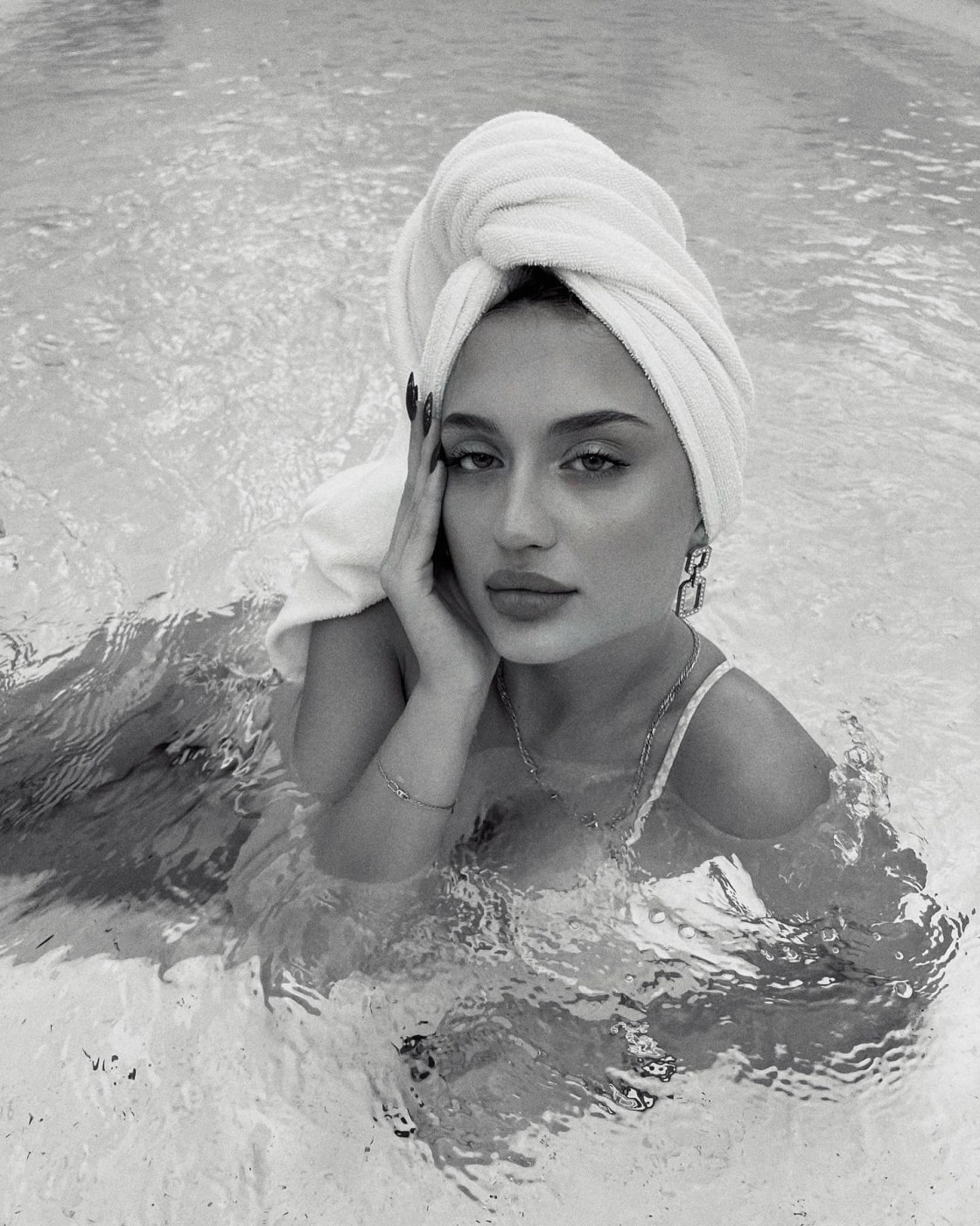 Anna Budakova Photo #14