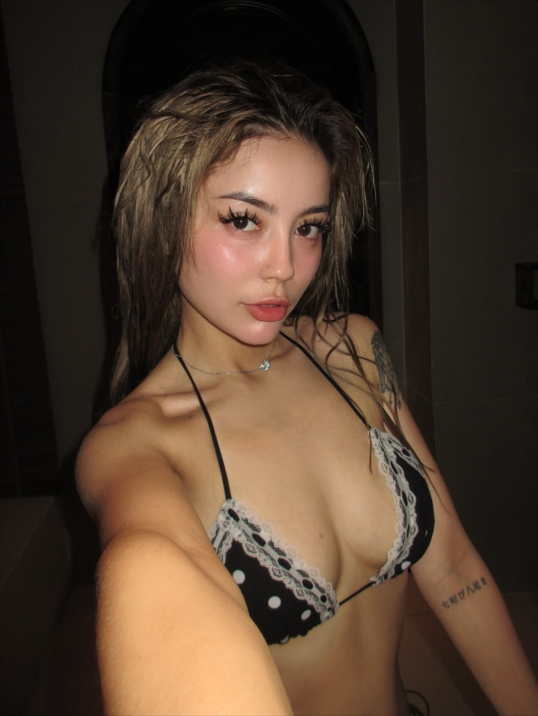 Valeria Tran Photo #2