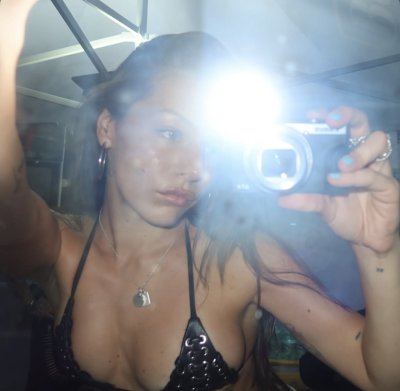Sara Rikas Photo #5