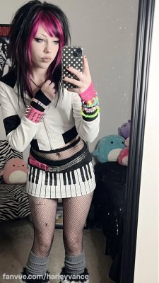 Harley Vance Photo #13
