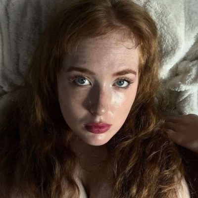 RedheadedHoneyDoll