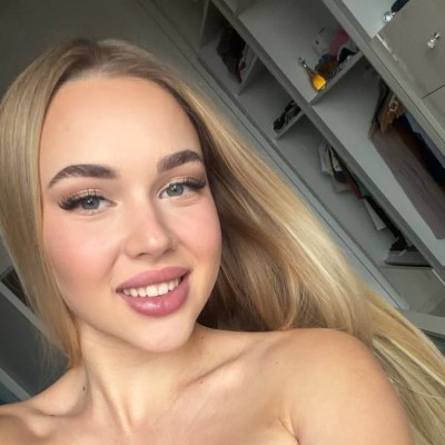 hollyhayyes