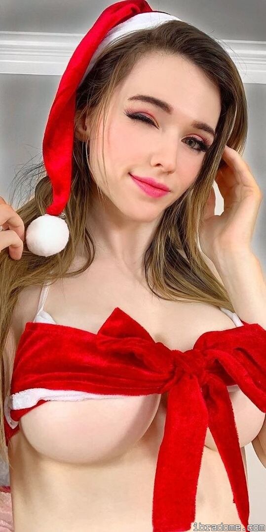 Amouranth Photo #422