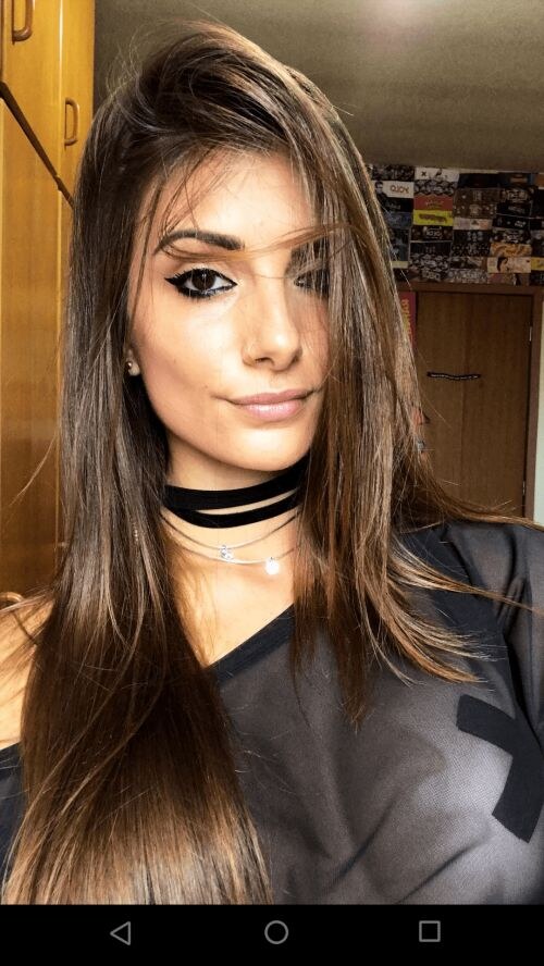 Sarah Caus Photo #30