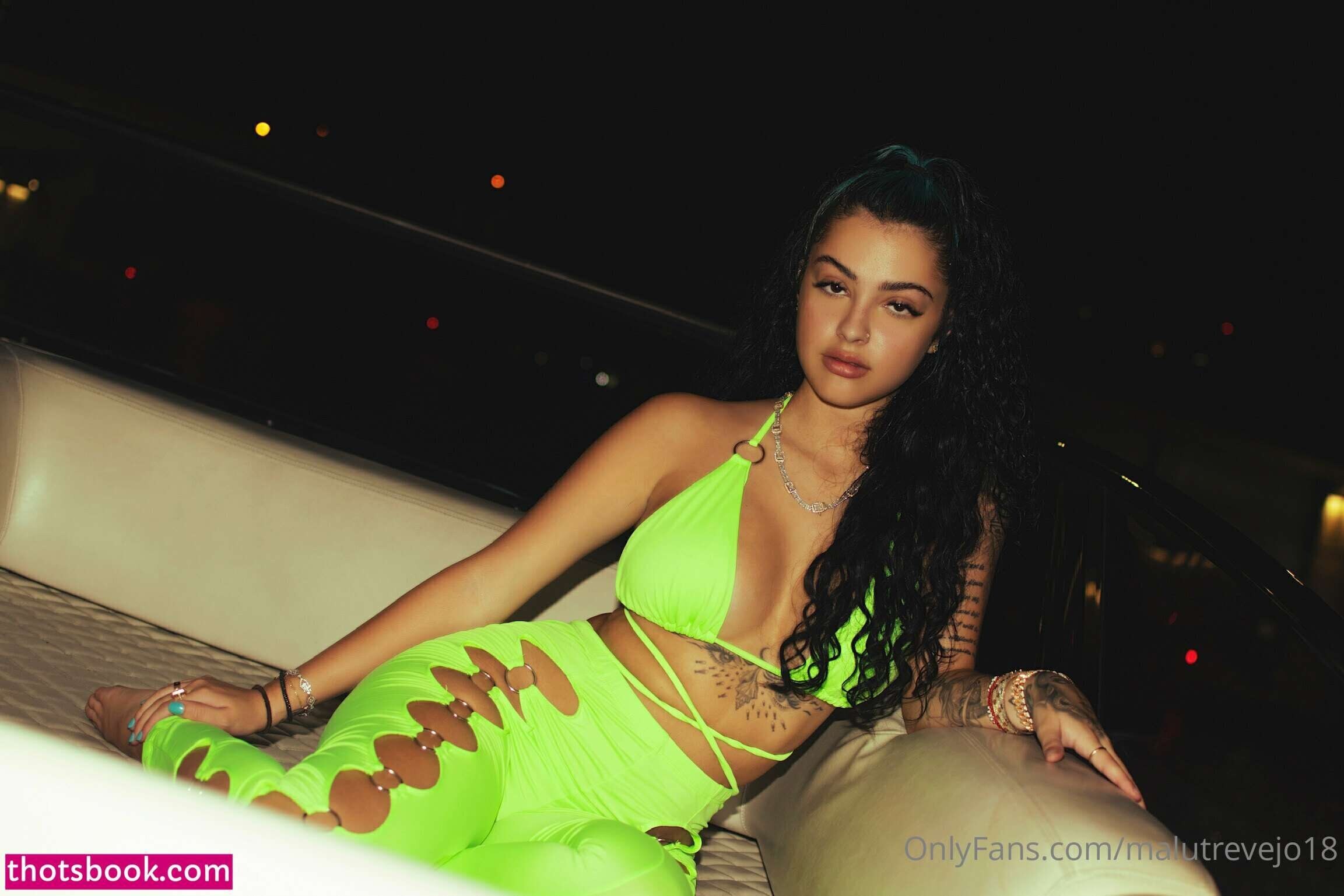Malu Trevejo Photo #454