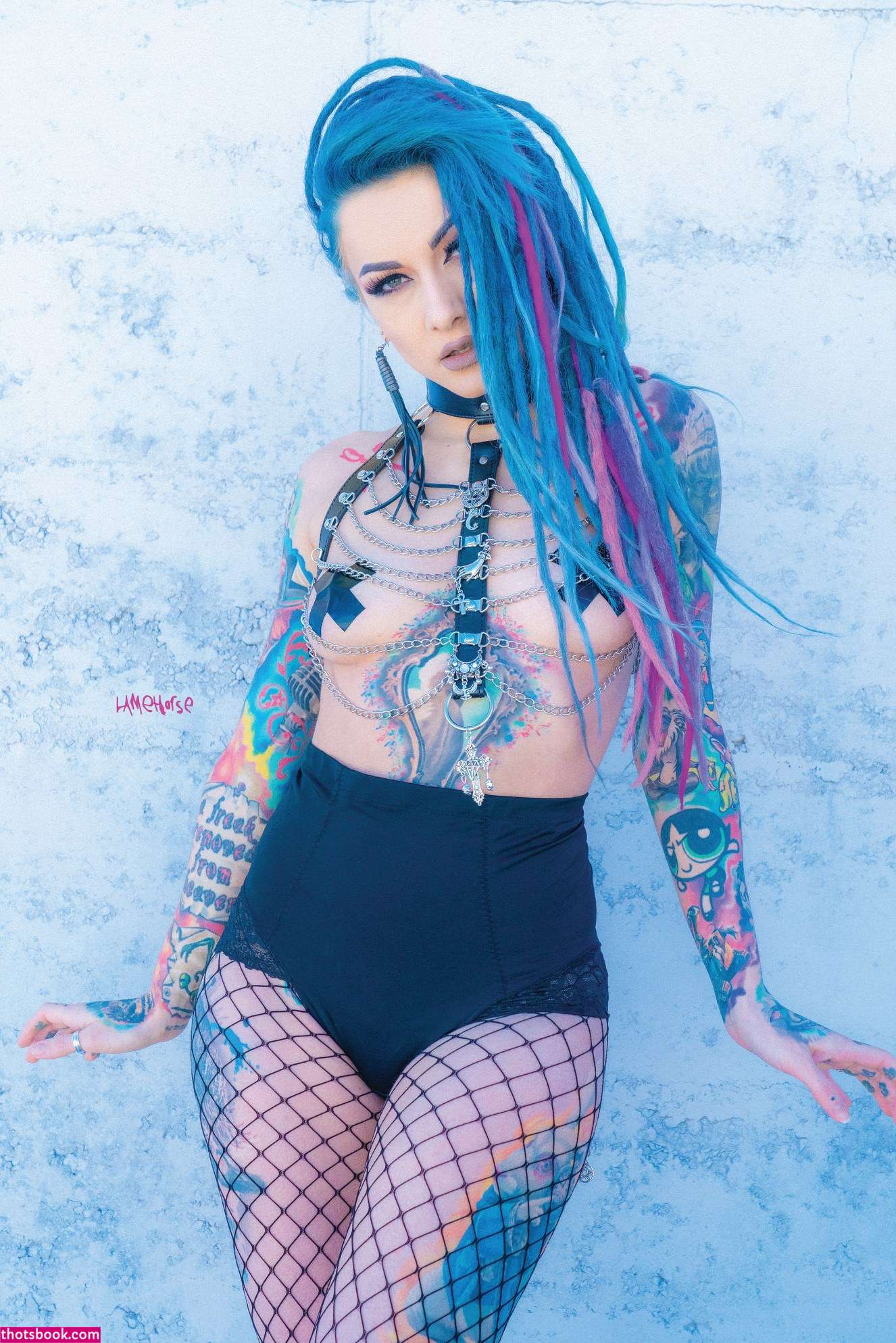 Lena Scissorhands Photo #8