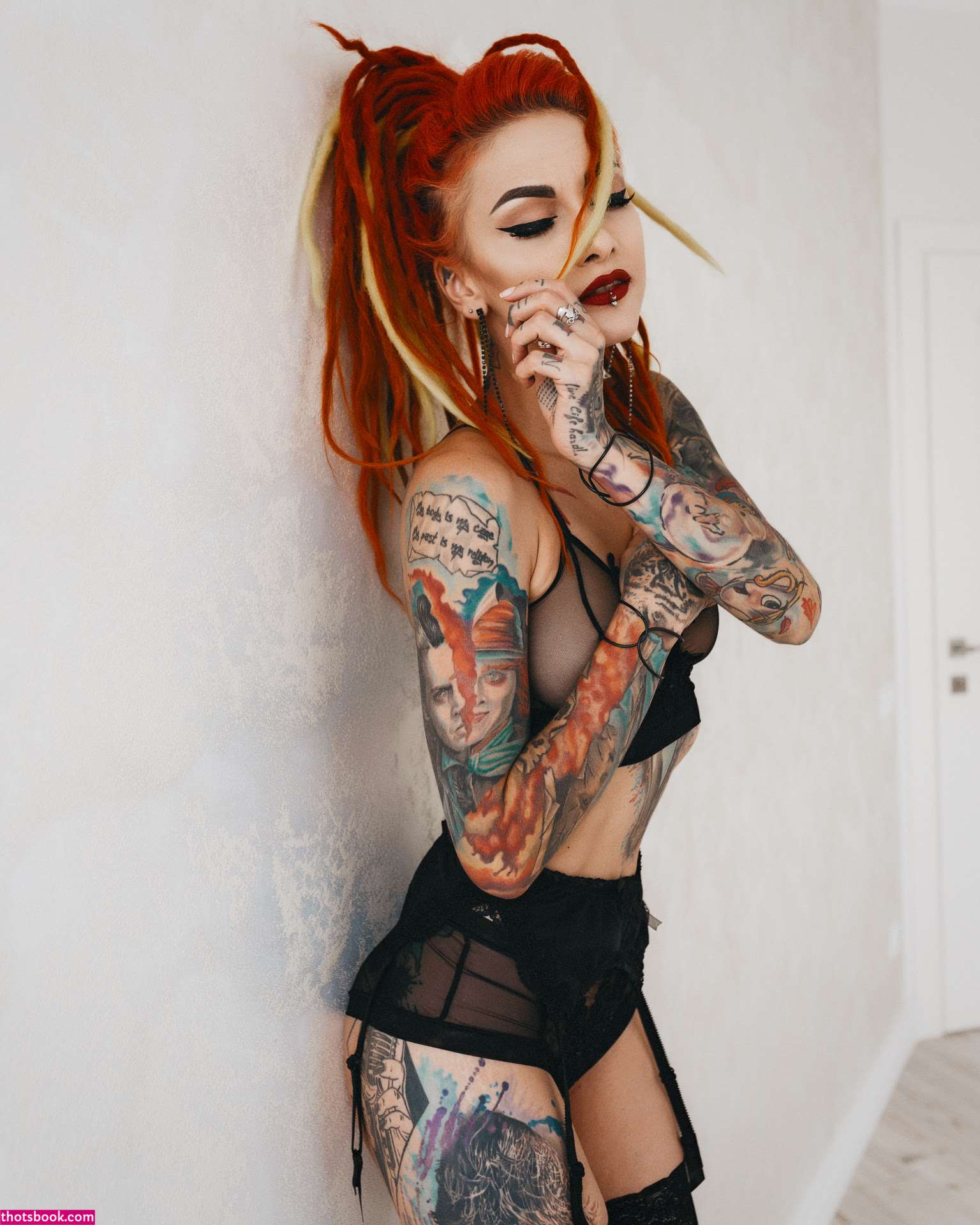 Lena Scissorhands Photo #44