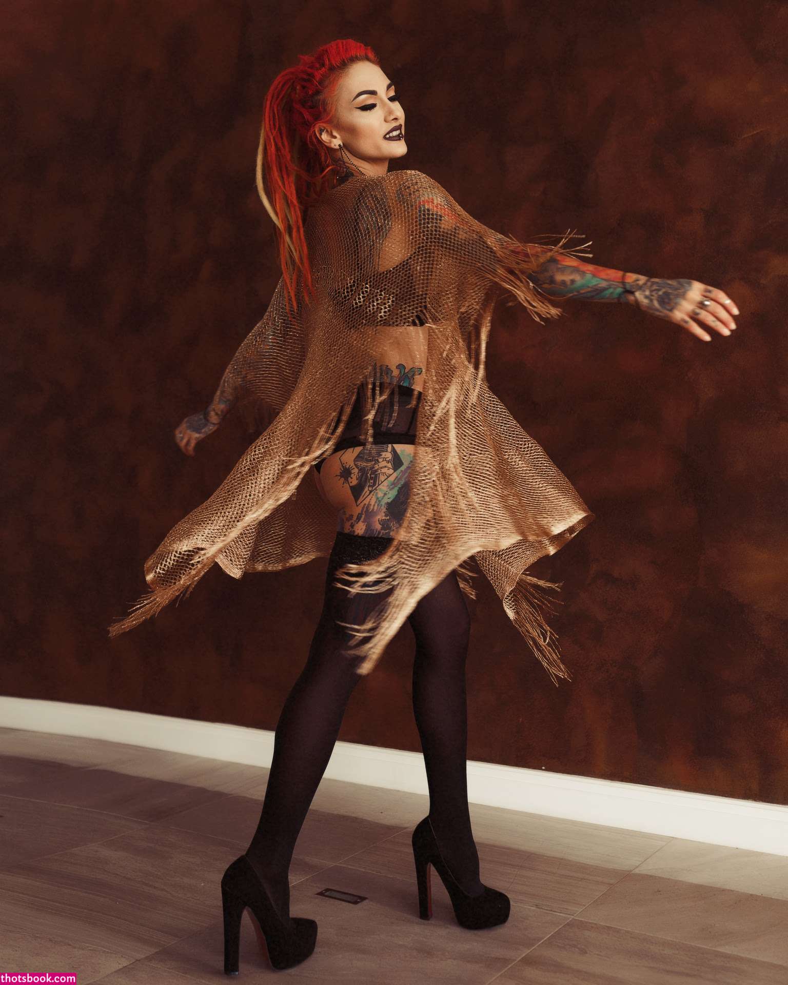 Lena Scissorhands Photo #45