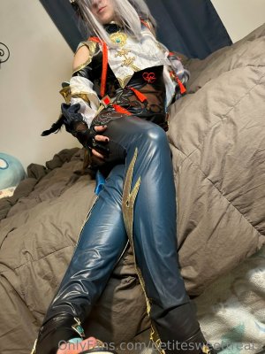 petitesweettreatx Photo #30