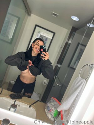 Ktpineapple Aka Ktleighh Photo #19