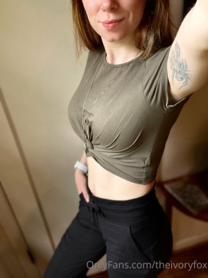 Theivoryfox Photo #170